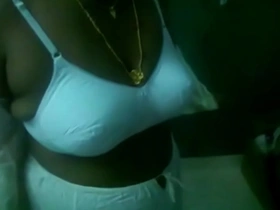 Kerala housewife's naughty encounter in the temple