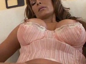 Monique Fuentes' big ass gets worshipped in MILF Magnet 5