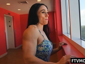 Muscle Goddess: Fit Beauty Bondage